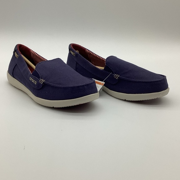 2054. Croc Blue Canvas Slip-on Loafer NWT Size 9 - Picture 1 of 6